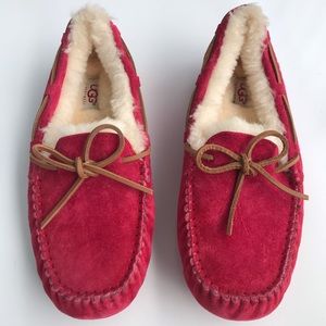 New Authentic Ugg Dakota Woman’s Slippers Sz 9
